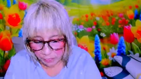 Snapshot of indianroxy27 chatting on July 10, 2026, 5:48 pm indianroxy27 online show from July 10, 2026, 5:48 pm