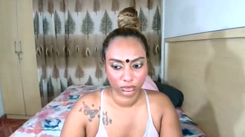 Snapshot of indiansecretlove20 chatting on January 30, 2025, 6:10 pm goddess online show from January 30, 2025, 6:10 pm