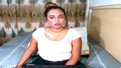 Snapshot of indiansecretlove20 chatting on March 6, 2025, 6:05 pm goddess online show from March 6, 2025, 6:05 pm