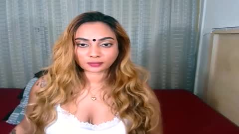 Snapshot of indiansecretlove20 chatting on November 6, 2025, 5:25 pm goddess online show from November 6, 2025, 5:25 pm