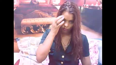 Snapshot of indiansexyass4u2luv chatting on January 14, 2025, 5:23 pm indiansexyass4u2luv online show from January 14, 2025, 5:23 pm