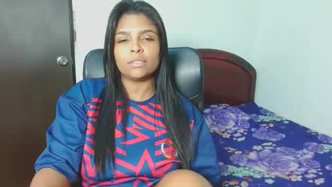 Aleja vallejo online show from January 31, 2025, 2:04 am