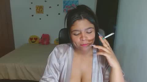 Aleja vallejo online show from November 28, 2025, 3:53 am