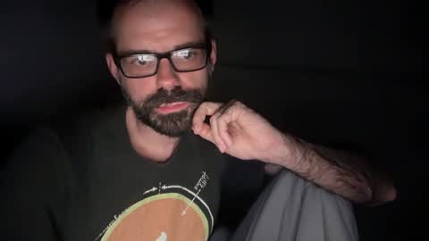 just1dude online show from September 16, 2025, 4:35 am