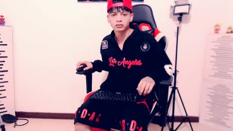 matias online show from June 1, 2026, 2:13 am