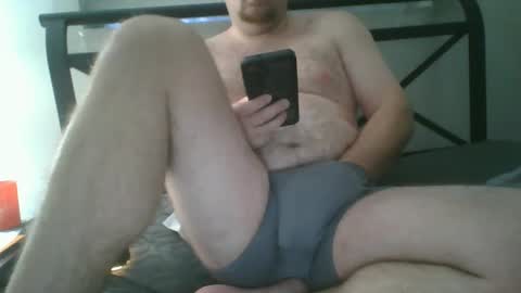 Snapshot of indysmalldick chatting on February 15, 2025, 12:43 pm indysmalldick online show from February 15, 2025, 12:43 pm