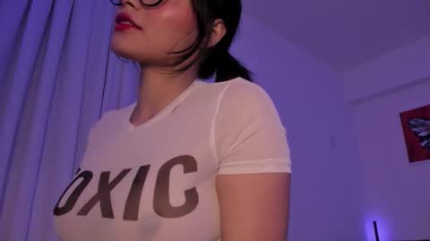 Snapshot of infernalkiss chatting on November 28, 2025, 1:19 am InfernalKiss online show from November 28, 2025, 1:19 am