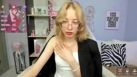 Snapshot of inferno_mia chatting on October 9, 2025, 2:48 pm Mia online show from October 9, 2025, 2:48 pm