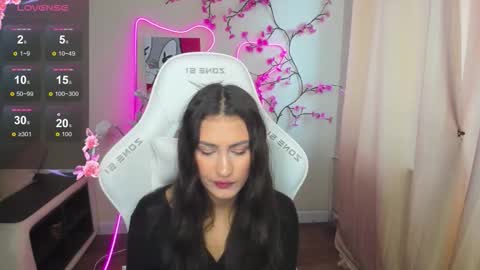 Snapshot of infernoadele chatting on December 5, 2025, 6:33 am Adel online show from December 5, 2025, 6:33 am