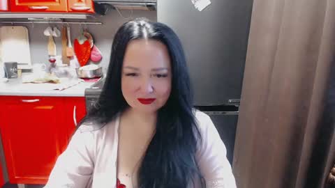 Snapshot of infinity_loveliness chatting on January 10, 2025, 9:13 am Infinity online show from January 10, 2025, 9:13 am