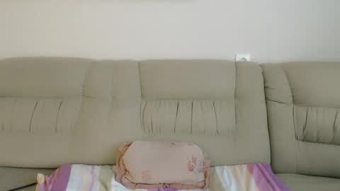 Snapshot of infinity_loveliness chatting on February 6, 2025, 8:29 am Infinity online show from February 6, 2025, 8:29 am