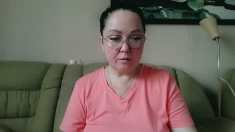 Snapshot of infinity_loveliness chatting on June 15, 2026, 6:26 am Infinity online show from June 15, 2026, 6:26 am