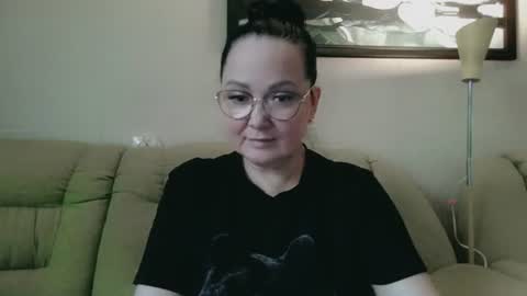 Snapshot of infinity_loveliness chatting on June 29, 2026, 10:26 am Infinity online show from June 29, 2026, 10:26 am