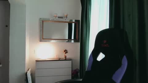 Snapshot of infinity_loveliness chatting on July 15, 2026, 6:51 am Infinity online show from July 15, 2026, 6:51 am