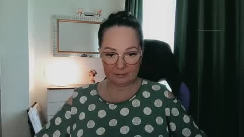 Snapshot of infinity_loveliness chatting on July 22, 2026, 7:11 am Infinity online show from July 22, 2026, 7:11 am