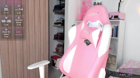 V. online show from March 18, 2026, 9:51 pm