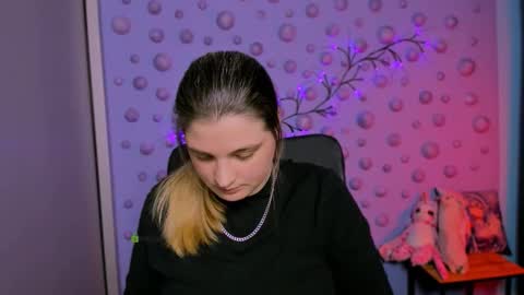 inga_gree online show from January 6, 2026, 8:34 pm