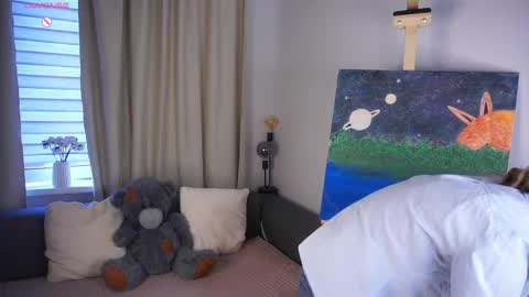 KATALINA online show from April 25, 2026, 11:24 am