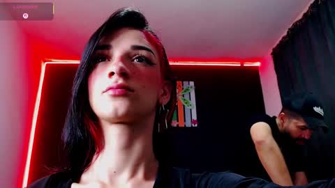 Ingrid Zese online show from November 12, 2025, 8:19 pm