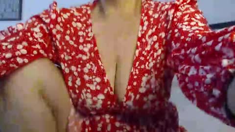 Snapshot of ingridbergman chatting on February 28, 2025, 3:15 pm online show from February 28, 2025, 3:15 pm