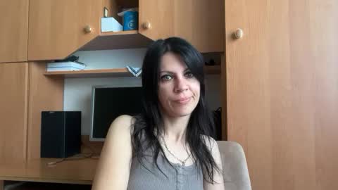 InjaAtHome online show from July 17, 2026, 7:04 am