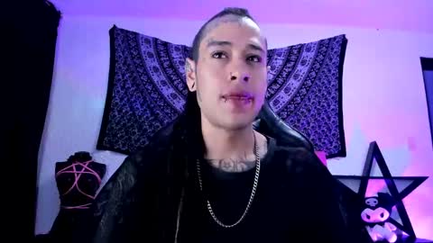 Snapshot of ink_u_buzz chatting on January 1, 2025, 5:11 am Dani online show from January 1, 2025, 5:11 am