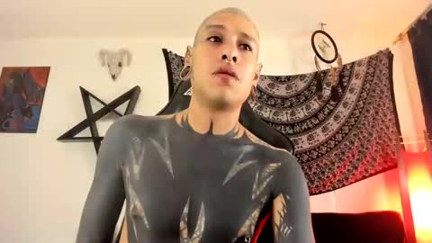 Snapshot of ink_u_buzz chatting on November 30, 2025, 8:51 am Dani online show from November 30, 2025, 8:51 am