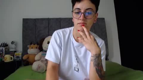 Snapshot of inkedgoddess58 chatting on June 25, 2026, 1:37 pm lyan onlyfans n linda online show from June 25, 2026, 1:37 pm