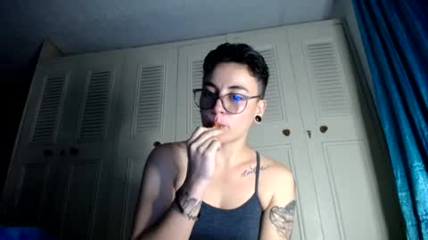 Snapshot of inkedgoddess58 chatting on July 19, 2026, 1:42 am lyan onlyfans n linda online show from July 19, 2026, 1:42 am