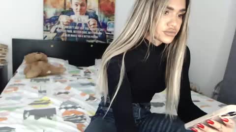 Snapshot of inna_sense chatting on February 8, 2025, 8:32 pm inna_sense online show from February 8, 2025, 8:32 pm