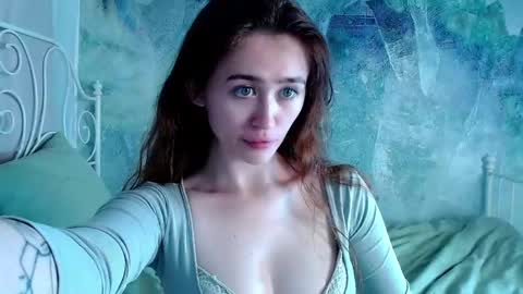 Snapshot of innnita chatting on May 8, 2026, 2:22 pm Lina online show from May 8, 2026, 2:22 pm