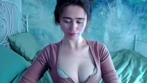 Snapshot of innnita chatting on May 15, 2026, 11:34 pm Lina online show from May 15, 2026, 11:34 pm