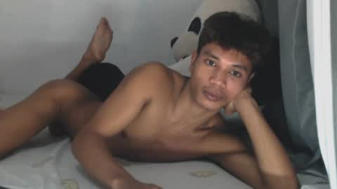 Snapshot of innocent_evil05 chatting on June 20, 2026, 12:36 am SHAN online show from June 20, 2026, 12:36 am