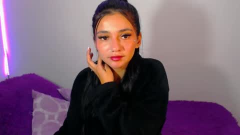 Abril online show from February 26, 2025, 2:48 am