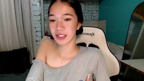 Snapshot of innocent_reign69 chatting on June 20, 2026, 6:44 pm Reign online show from June 20, 2026, 6:44 pm