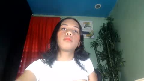 Snapshot of innocentfucker69_samantha chatting on July 6, 2026, 1:24 am innocentfucker69_samantha online show from July 6, 2026, 1:24 am