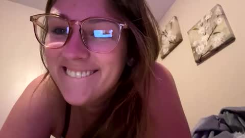 innocentlilsarah online show from October 20, 2025, 6:30 pm