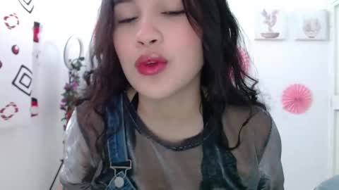 Snapshot of inocentheaven chatting on October 30, 2025, 12:17 pm Celeste online show from October 30, 2025, 12:17 pm