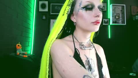   SANIA  online show from December 6, 2024, 5:33 pm