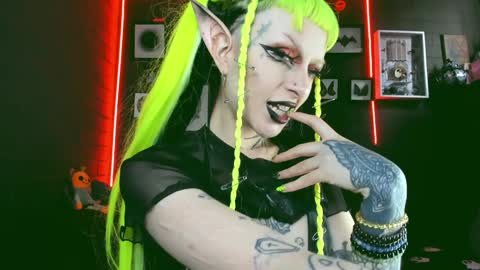   SANIA  online show from December 17, 2024, 4:21 pm