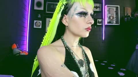   SANIA  online show from January 30, 2025, 9:25 pm