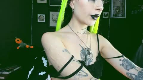   SANIA  online show from February 13, 2025, 7:21 pm