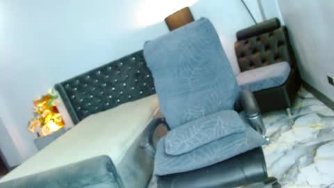 Snapshot of insatiable_queen16 chatting on August 2, 2026, 6:17 pm insatiable_queen16 online show from August 2, 2026, 6:17 pm