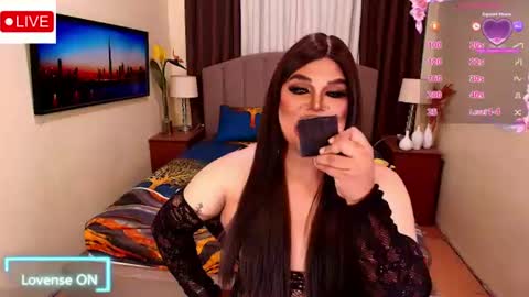 Snapshot of insatiablesexqueen chatting on July 24, 2026, 8:45 am tasha online show from July 24, 2026, 8:45 am