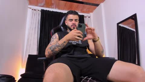 Brayan Chavez online show from April 27, 2026, 1:58 am