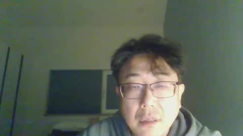 insuclee197641 online show from January 8, 2026, 1:24 pm