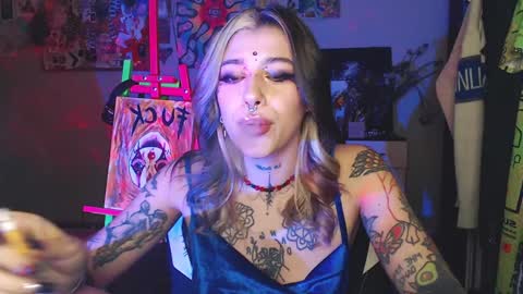 Snapshot of insunnity666 chatting on January 3, 2025, 9:26 pm Insunnity666 online show from January 3, 2025, 9:26 pm