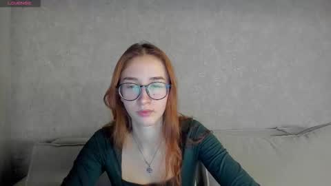 Snapshot of internetsexplorer chatting on January 16, 2026, 10:36 pm Bernadette Join online show from January 16, 2026, 10:36 pm