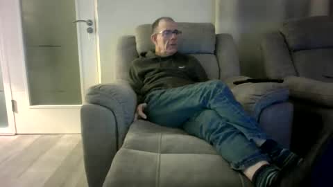 inthemood63 online show from January 12, 2026, 10:15 pm