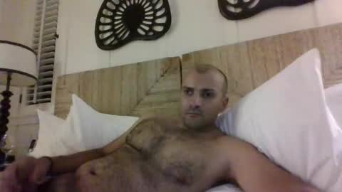 intolder35 online show from April 9, 2026, 10:53 am